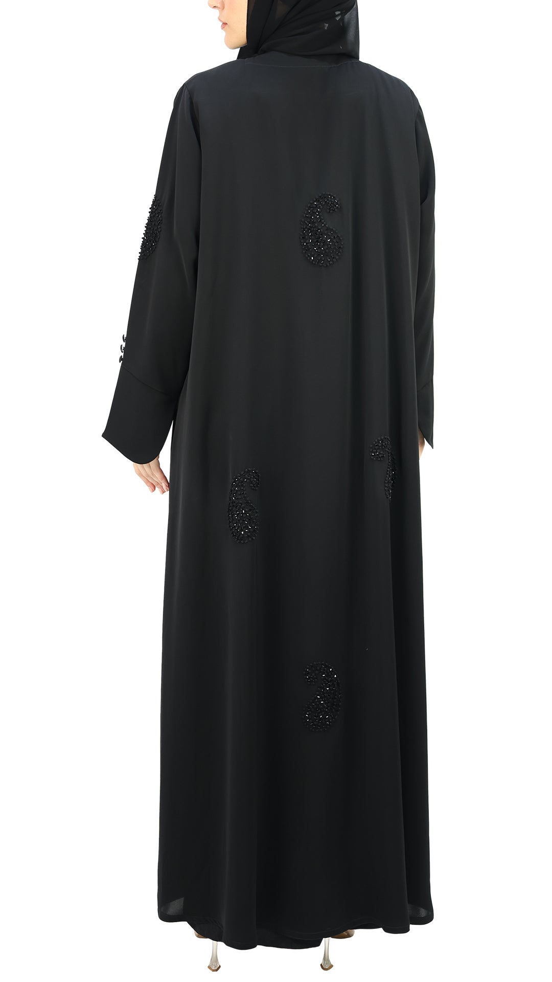 عباية خرز يدوية أنيقة