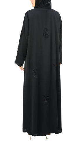 عباية خرز يدوية أنيقة